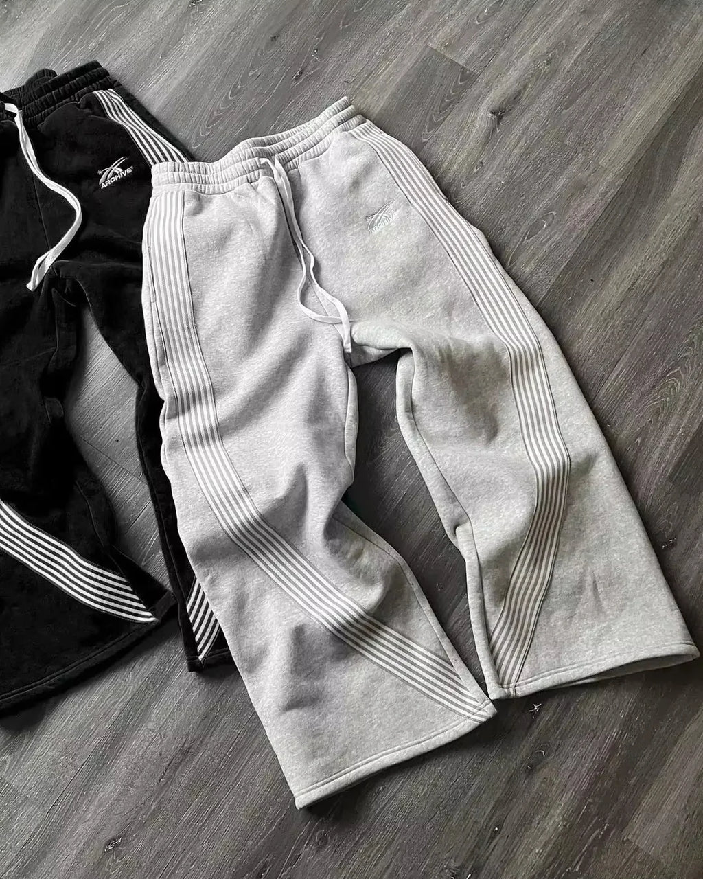 Archive Y2K Gray Tactical Joggers | White