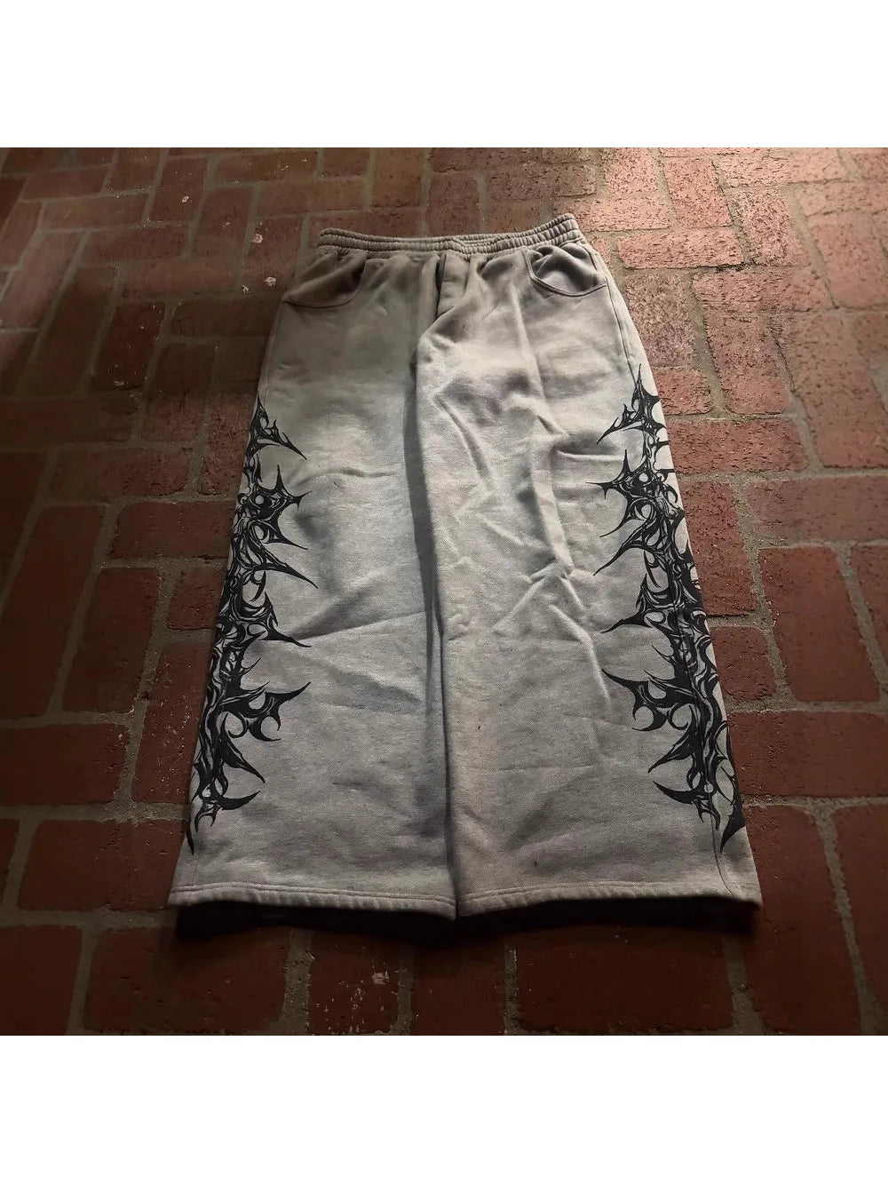 UNISEX GRAY AND CREAM Y2K GRAPHIC JOGGERS