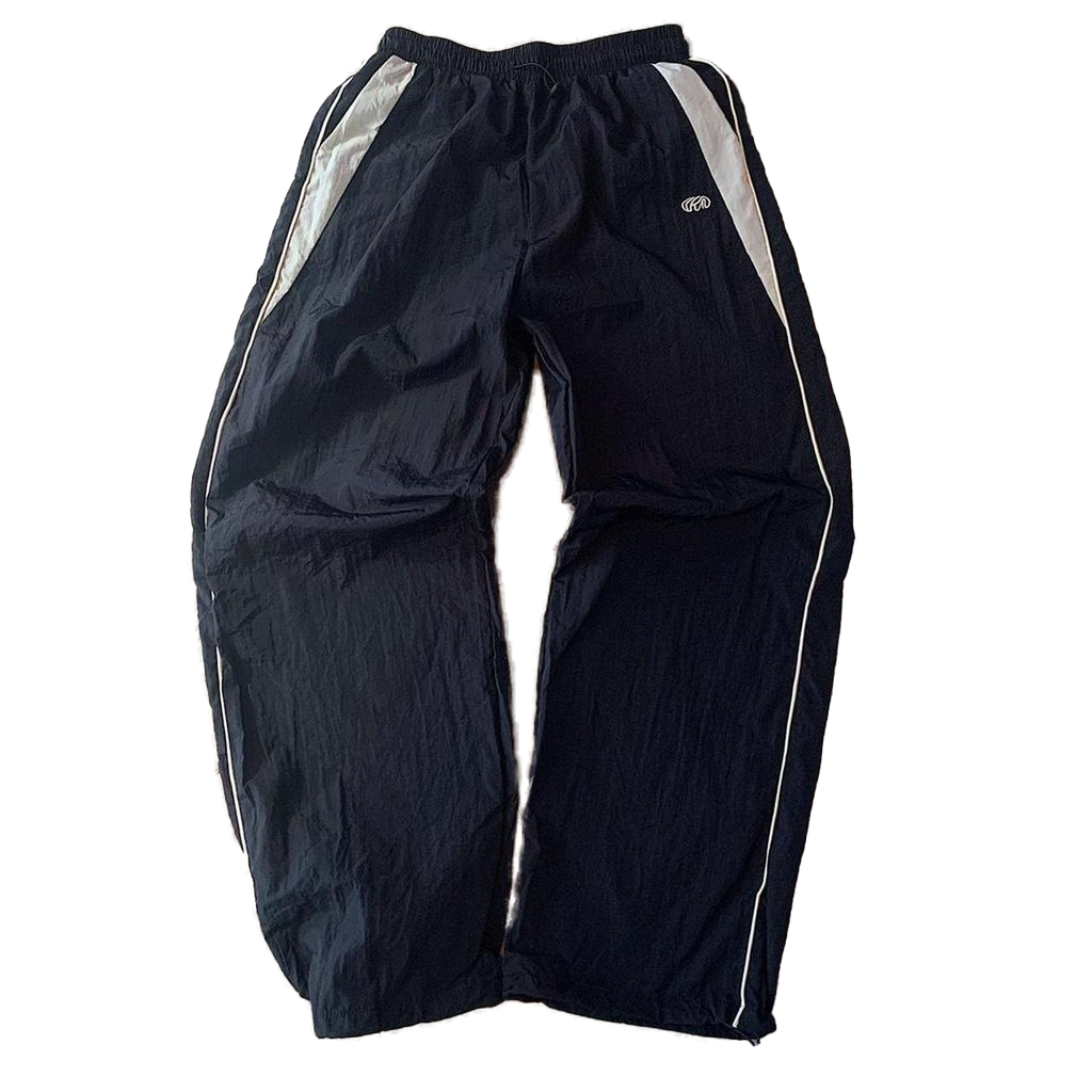 BAGGY CARGO PARACHUTE PANTS