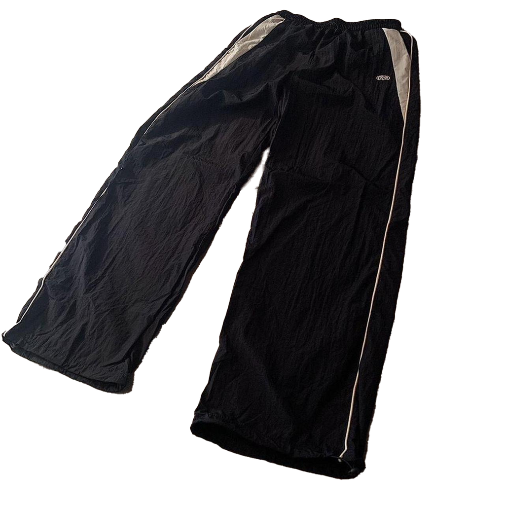BAGGY CARGO PARACHUTE PANTS